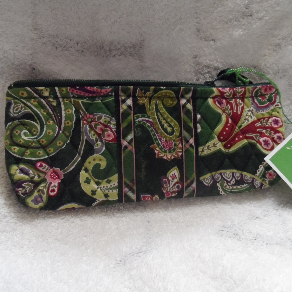 Vera Bradley Brush & Pencil Case in Chelsea Green